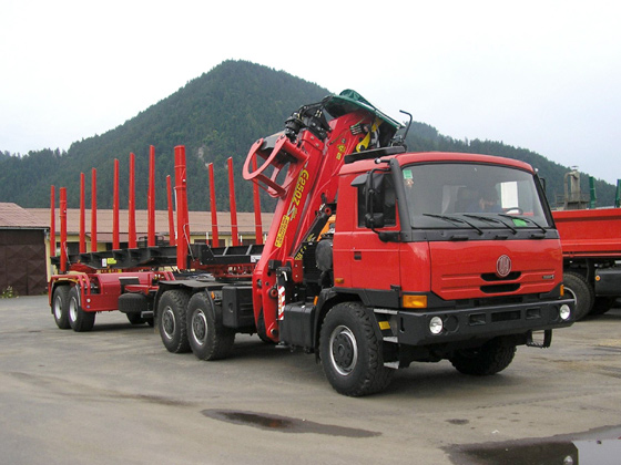 Tatra T815.jpg