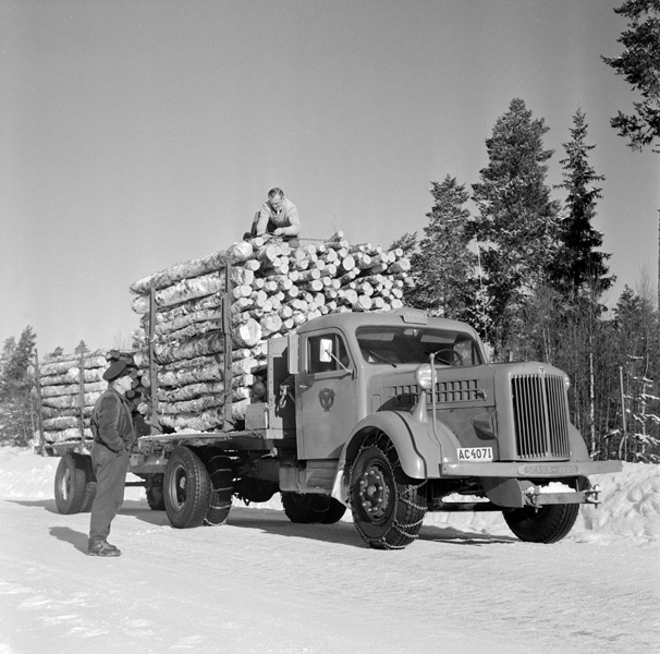 4225nc4.jpg